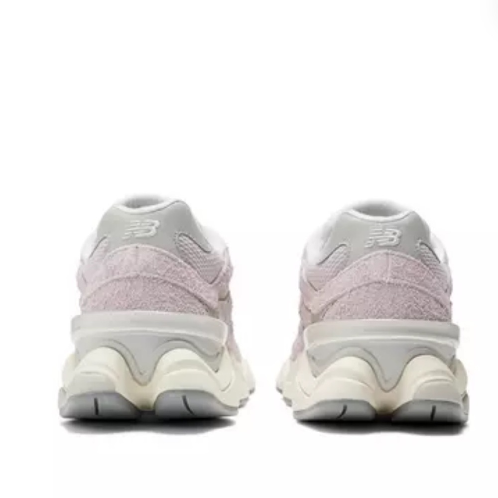 New Balance 9060 "Pink/Sea Salt White" Unisex Shoe - Picture 6 of 10